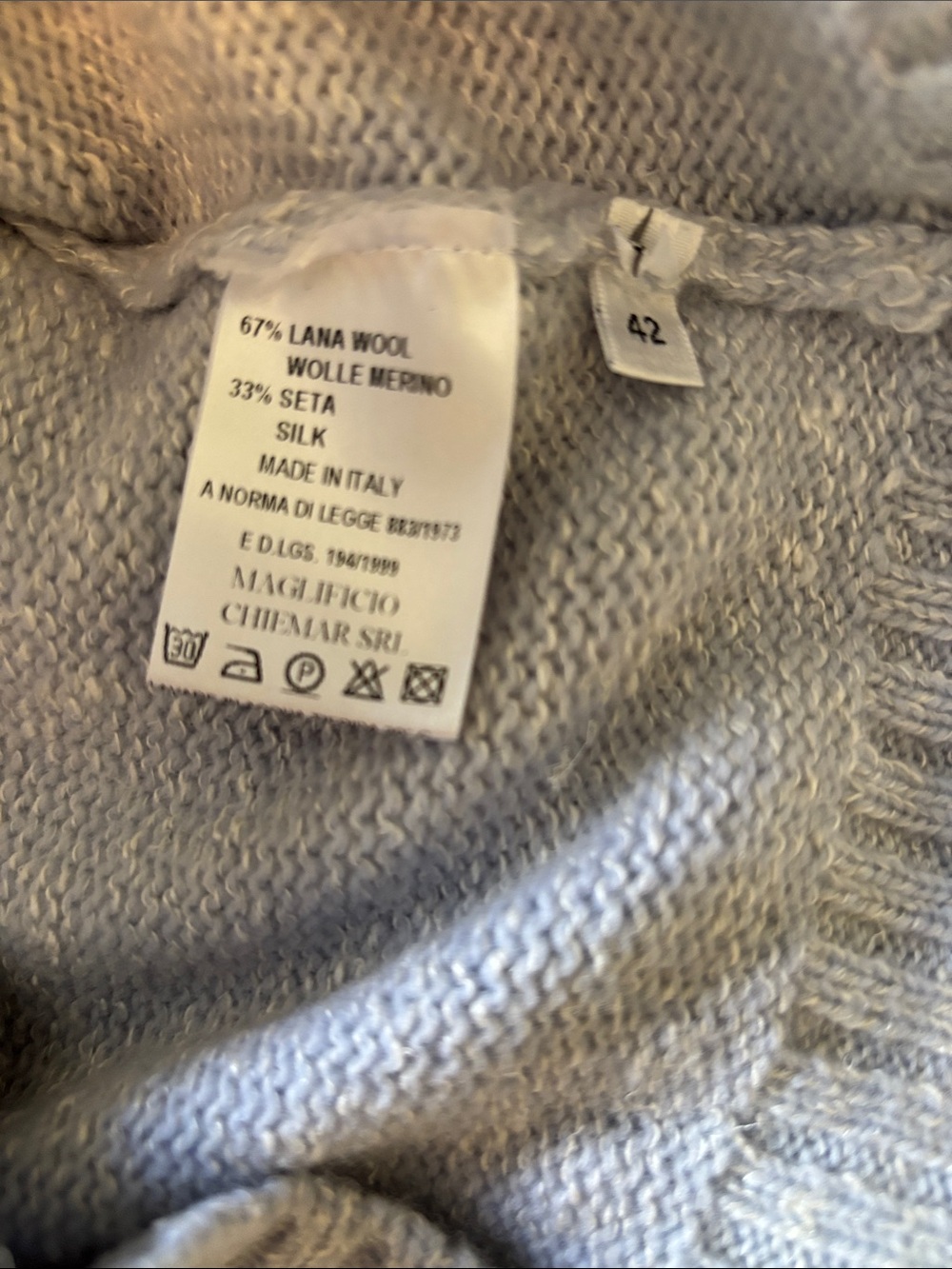 Anneclaire Light Blue V-Neck Button Cardigan - Picture 4 of 4